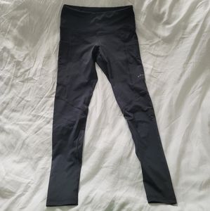 Virus Pocket Leggings